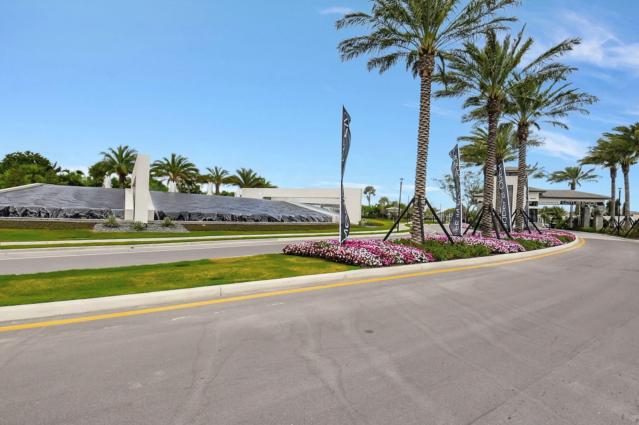 8284 Royal County Down Road. Boca Raton, FL 33434