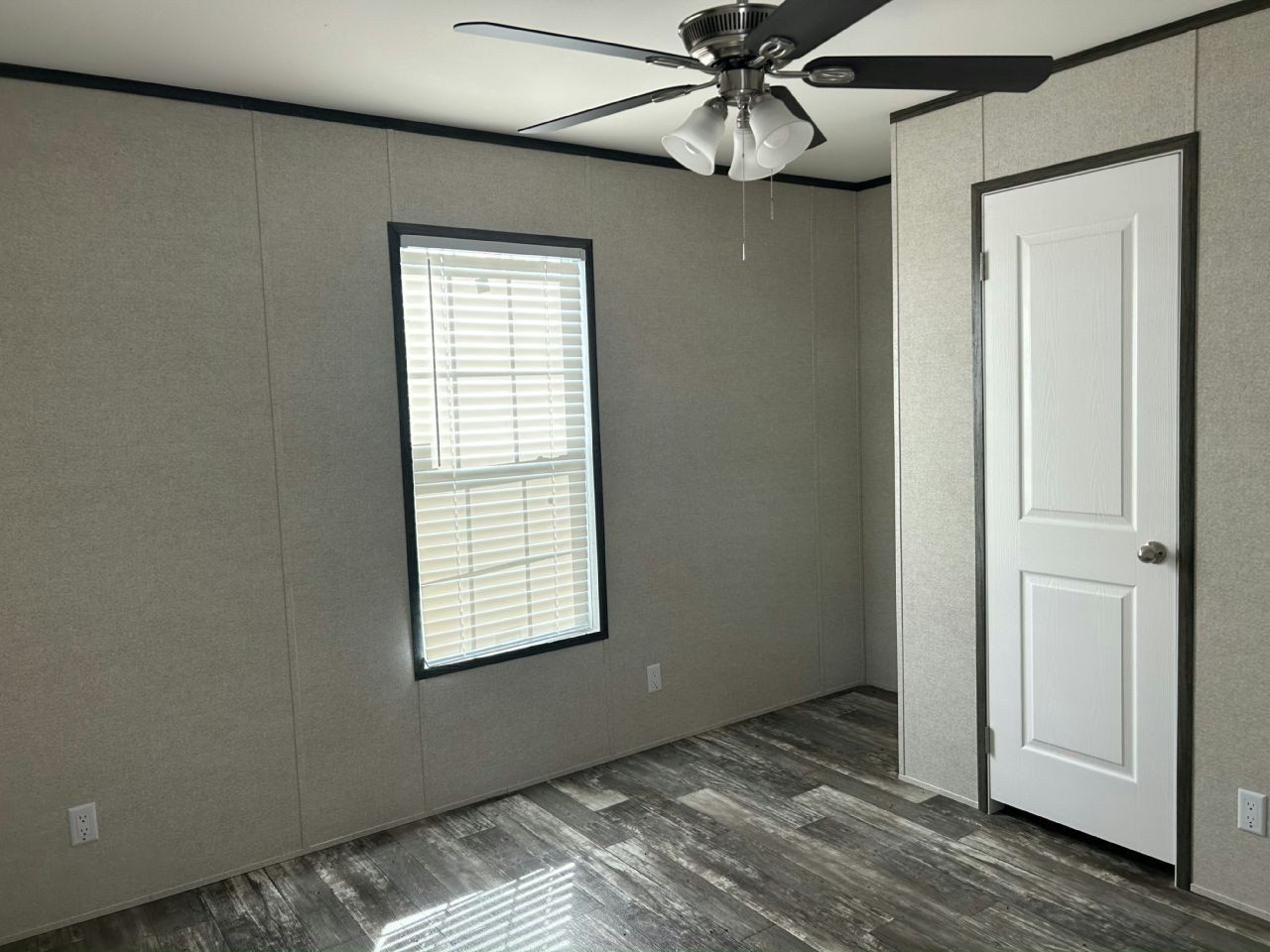 38706 Daughtery D9. Zephyrhills, FL 33540