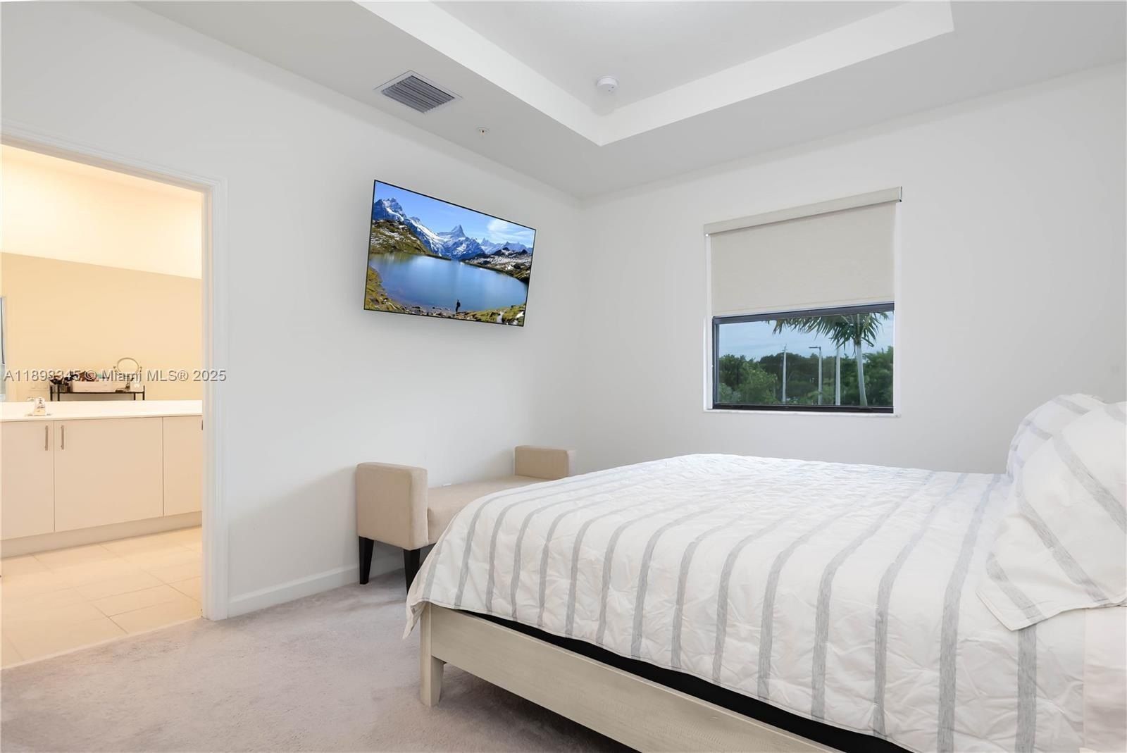 204 Sw 159Th Pl. Pembroke Pines, FL 33027