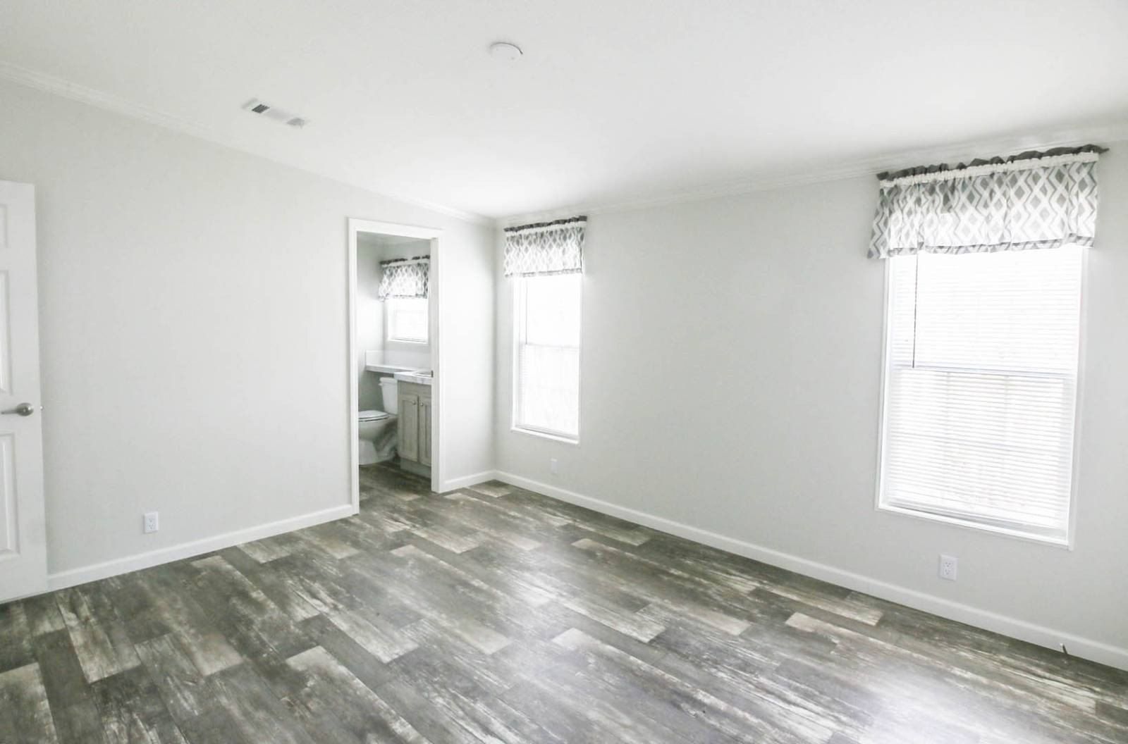 255 Nw 40Th Ave. Ocala, FL 34482