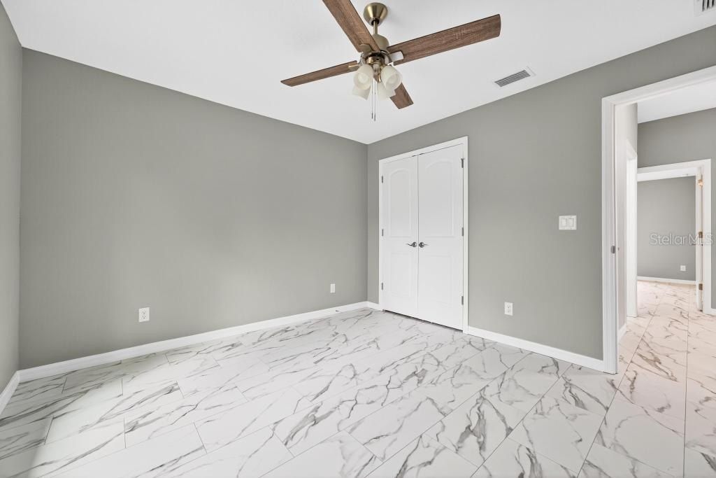 36 Fisher Lane Course. Ocklawaha, FL 32179