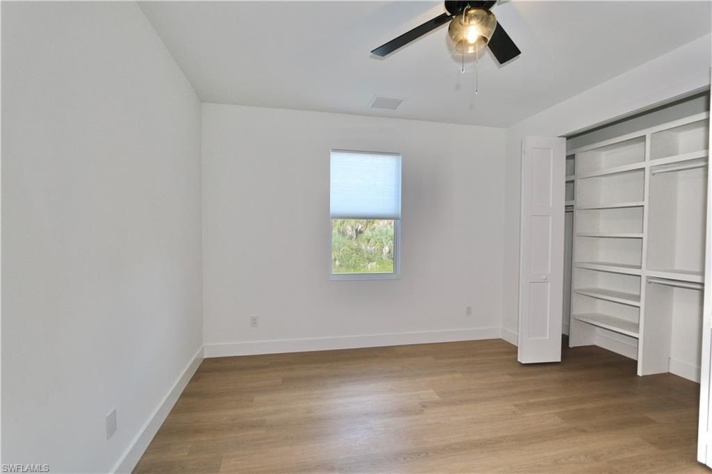 539 37Th. Naples, FL 34120