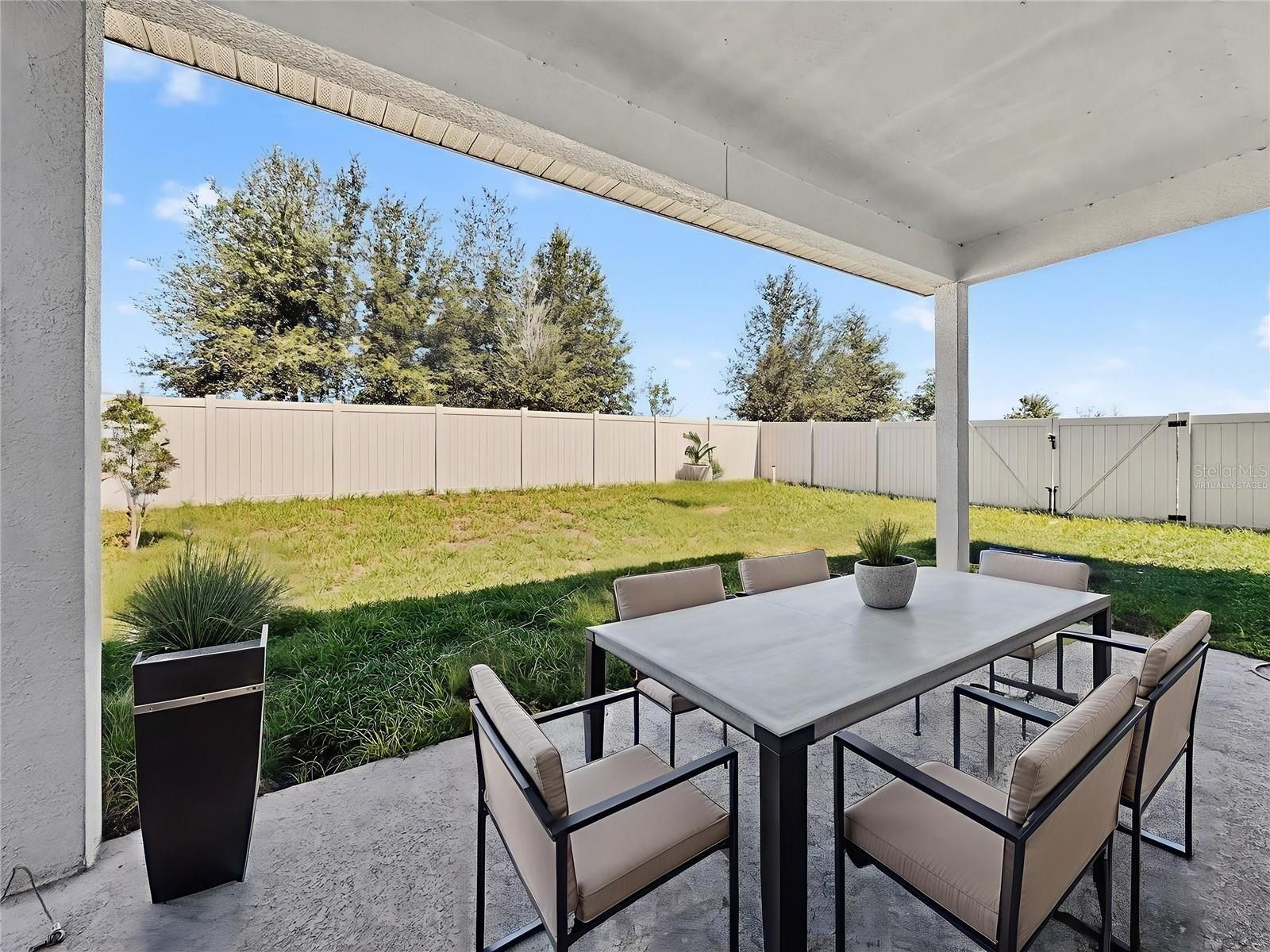 3725 Blue Mountain Way. Apopka, FL 32712