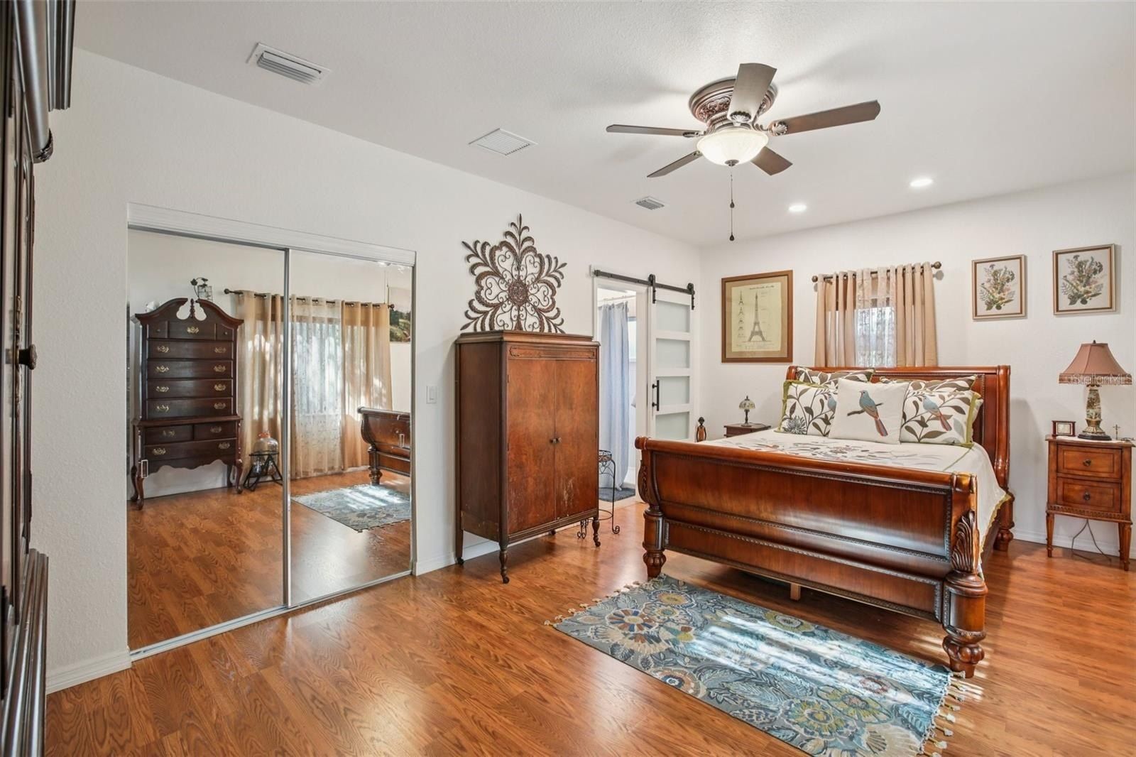 4527 Haines Road N. St Petersburg, FL 33714