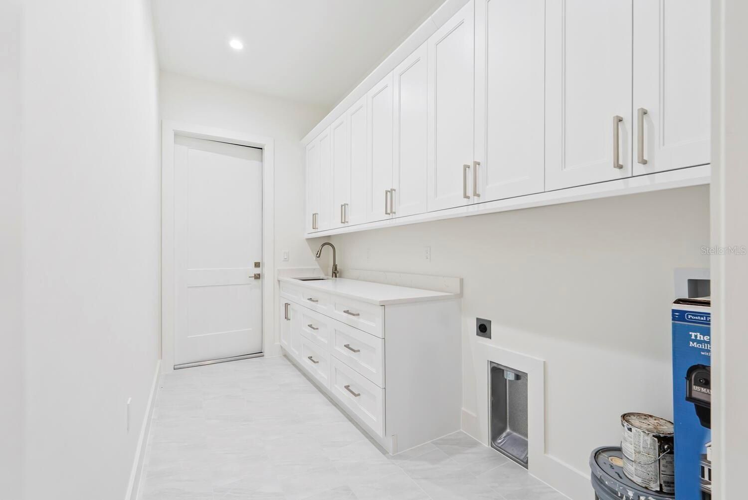 5747 Desoto Boulevard N. Naples, FL 34120