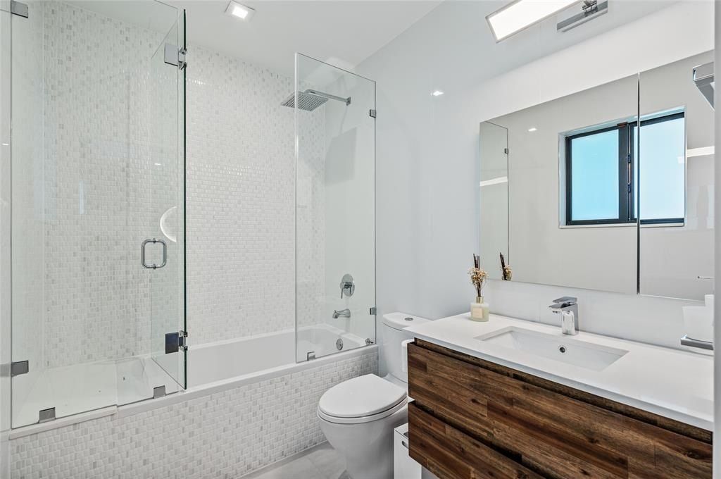 1523 Se 12Th St. Fort Lauderdale, FL 33316