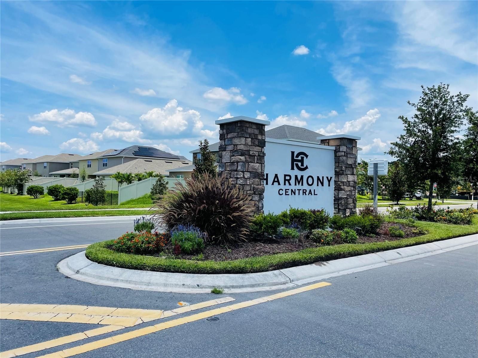 7545 Bent Tree Loop. Saint Cloud, FL 34773