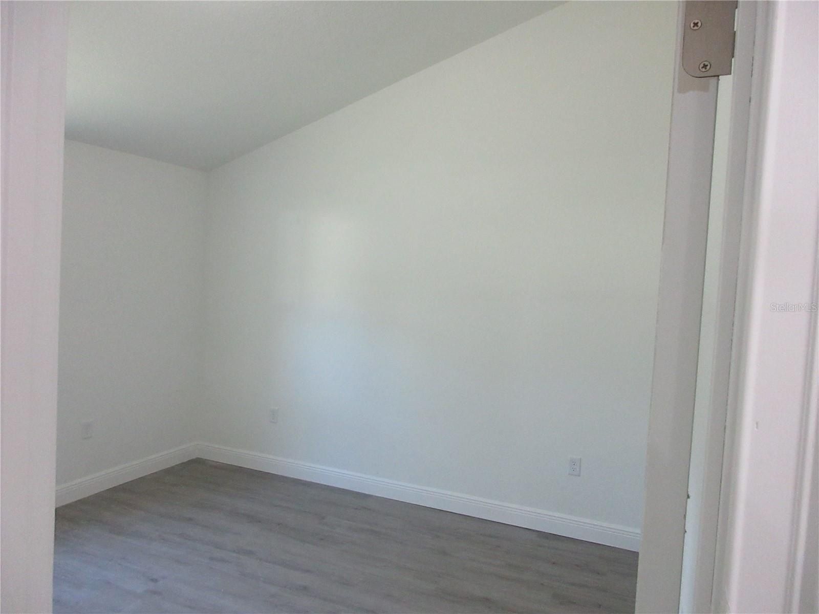 17009 Se 60Th Street. Ocklawaha, FL 32179