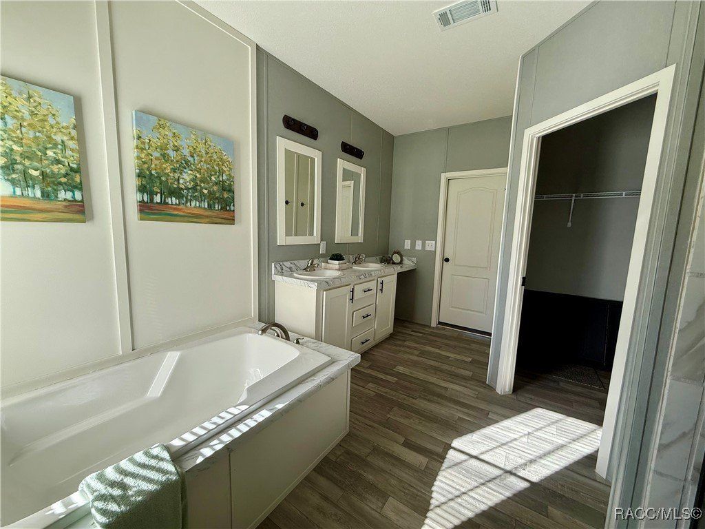 4665 S Brush Hollow Loop. Inverness, FL 34450