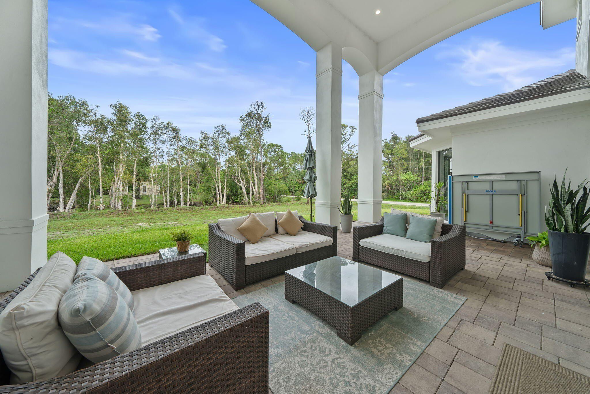 7887 150Th Court N. Palm Beach Gardens, FL 33418