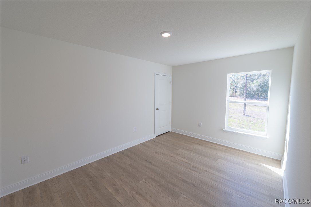 546 E Alaska Lane. Hernando, FL 34442