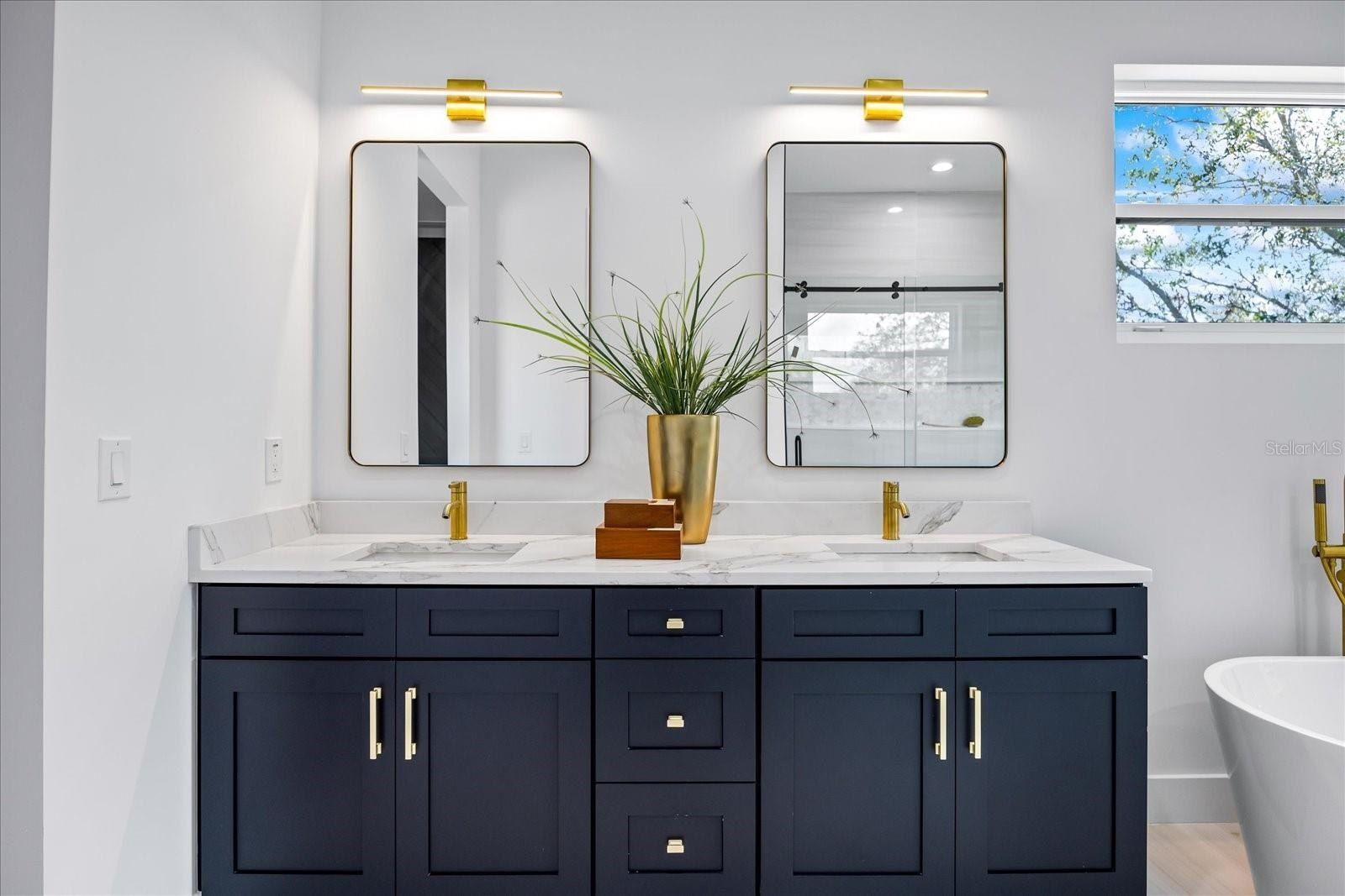 3601 W Platt Street. Tampa, FL 33609