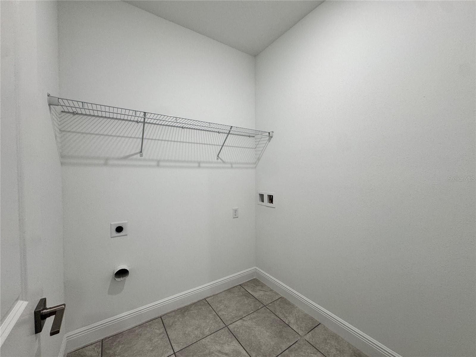 3872 W Baton Lane. Citrus Springs, FL 34433