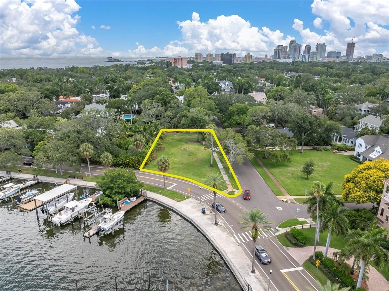 1956 Coffee Pot Boulevard Ne. St Petersburg, FL 33704