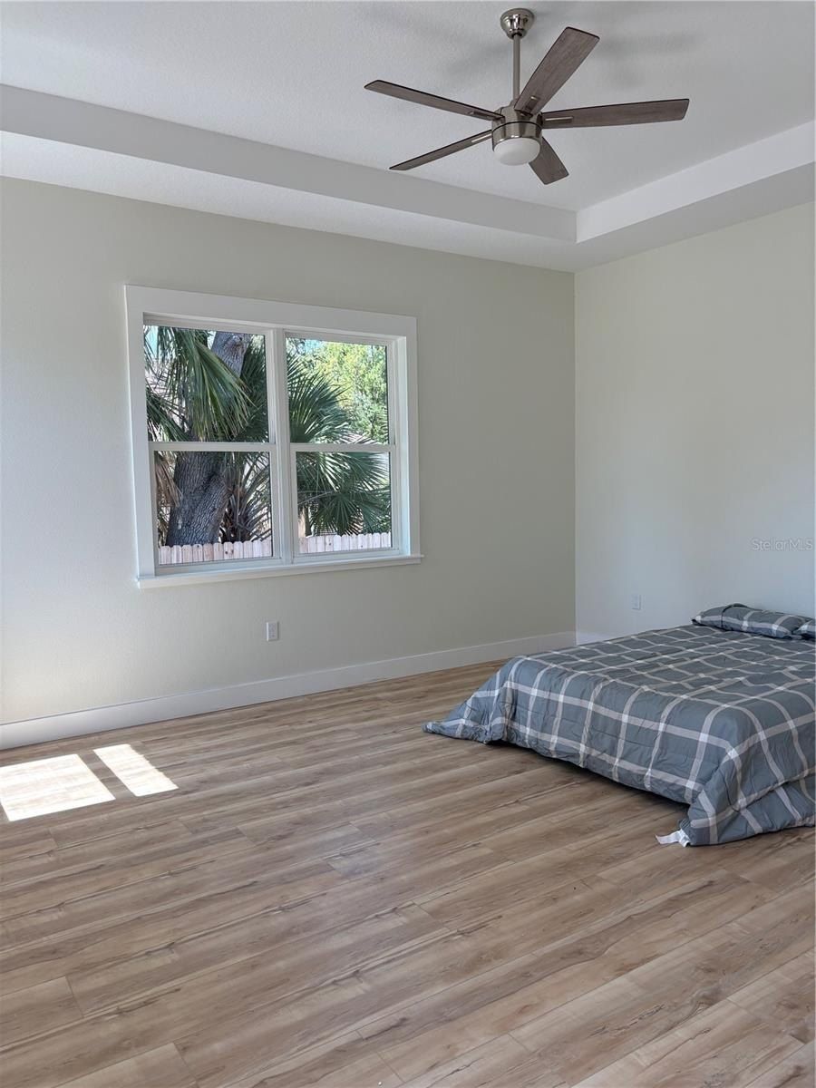 14723 Sunset Drive. Largo, FL 33774