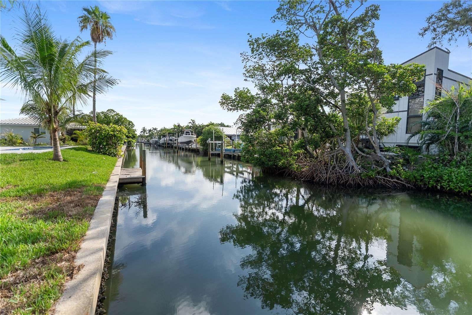 530 De Narvaez Drive. Longboat Key, FL 34228