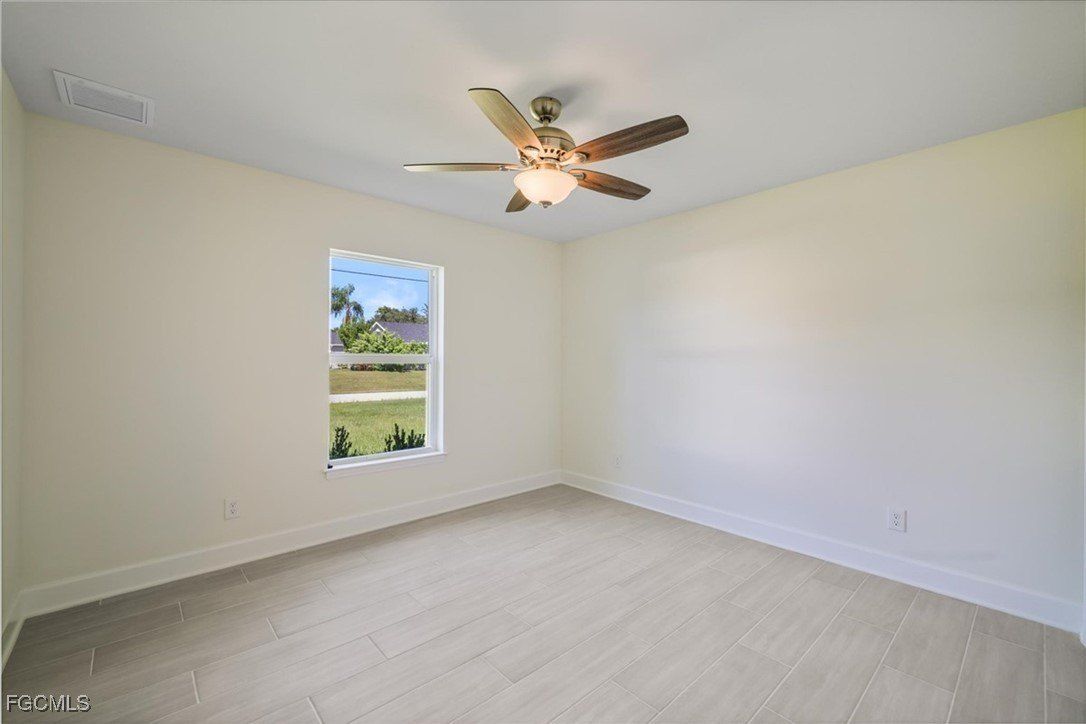 2323 Sw 5Th Place. Cape Coral, FL 33991