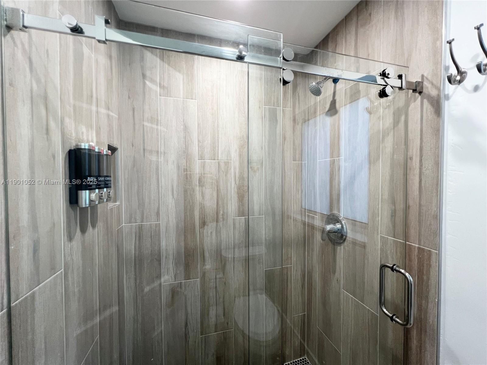 312 Elm St. Hollywood, FL 33019