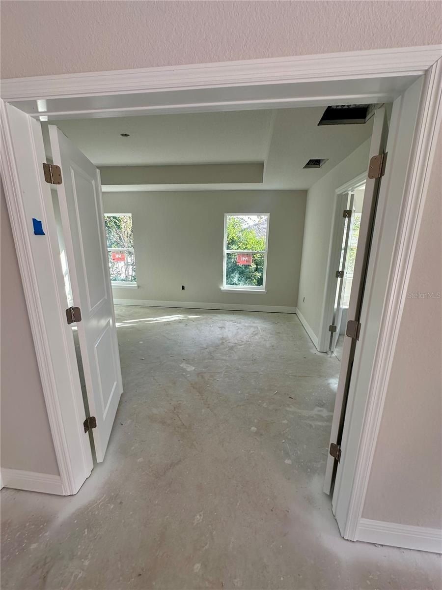 7013 Remington Oaks Loop. Lakeland, FL 33810