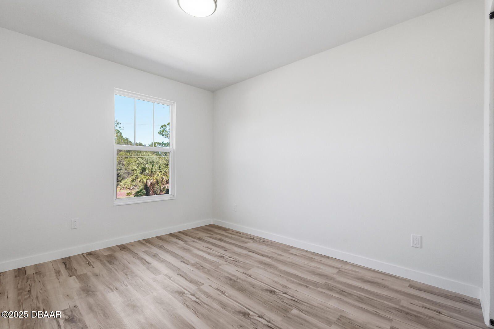 1 Fanshawe Lane. Palm Coast, FL 32137