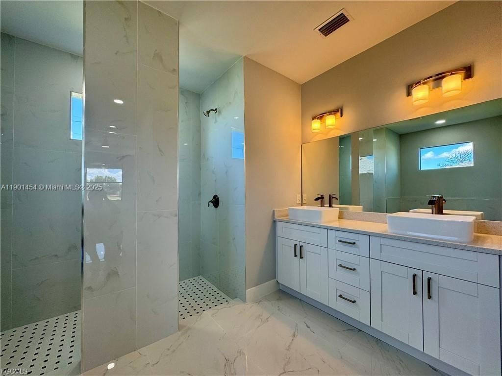 2004 W Tropicana Pkwy. Cape Coral, FL 33993