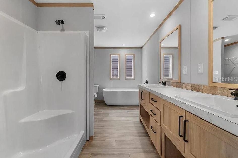 4510 Crows Bluff Avenue. Lake Wales, FL 33859