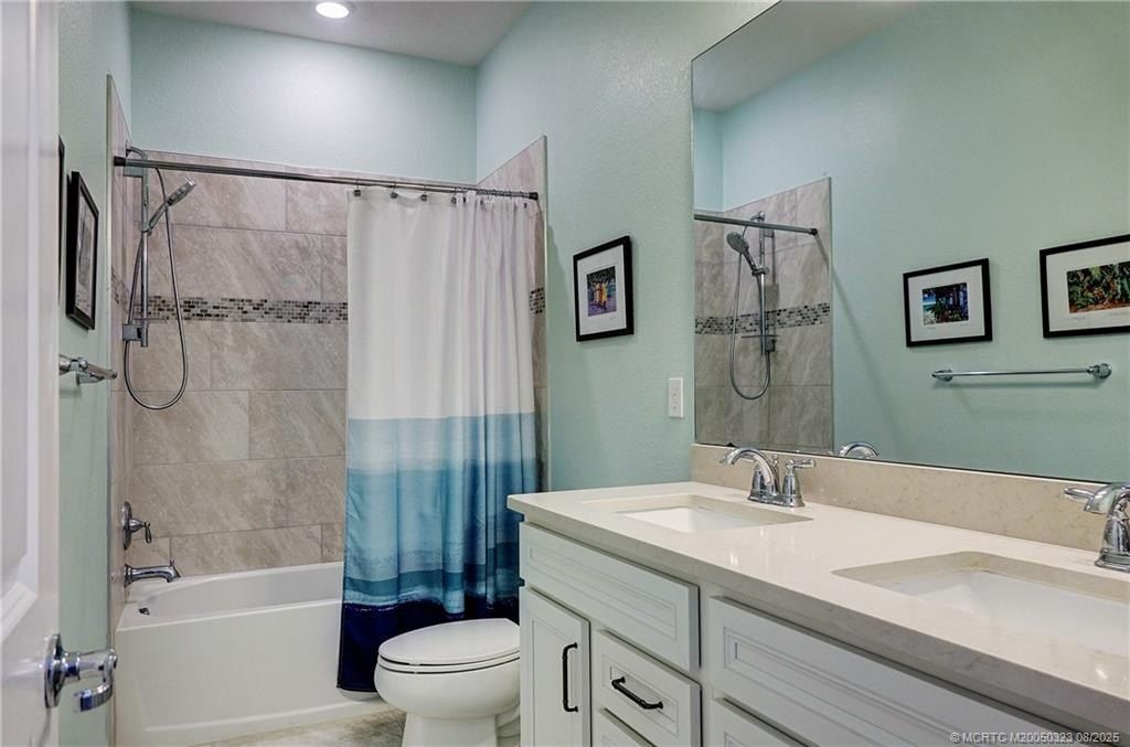 1843 Se Roxy Way. Stuart, FL 34996