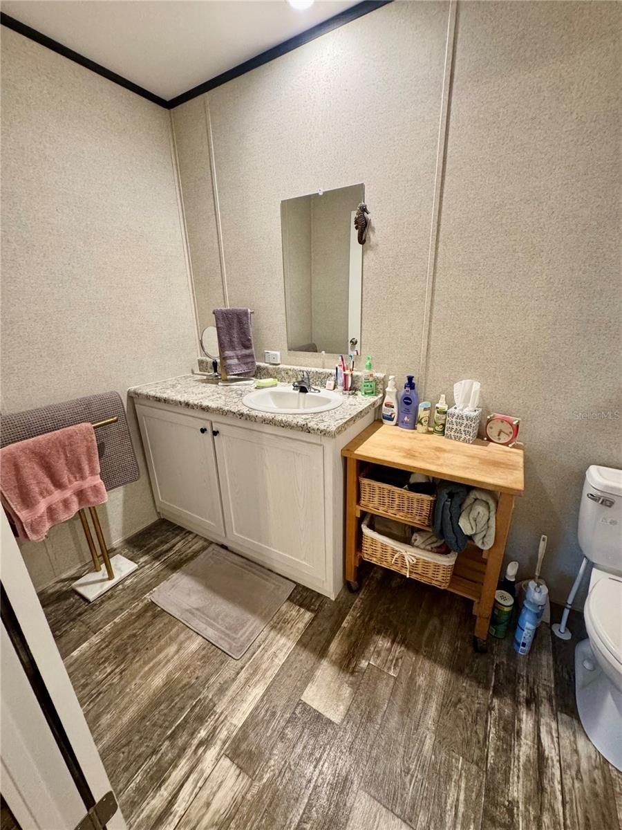 2329 Ne 80Th Avenue. High Springs, FL 32643