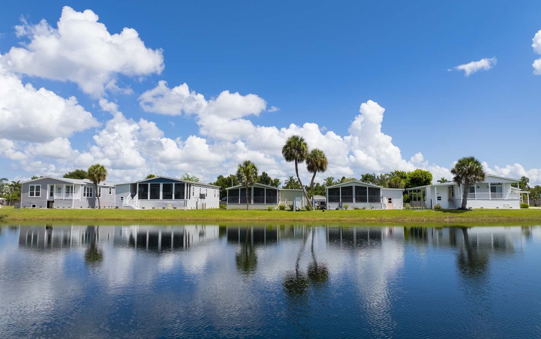 12562 Coconut Dr Lot. Fort Myers, FL 33908