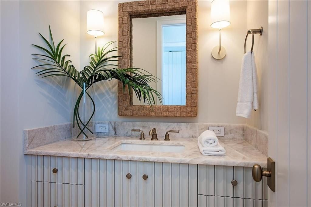 306 Spring Line. Naples, FL 34102