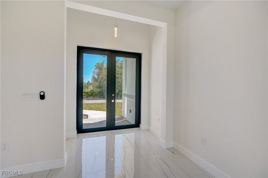 904 Asher Street E. Lehigh Acres, FL 33974