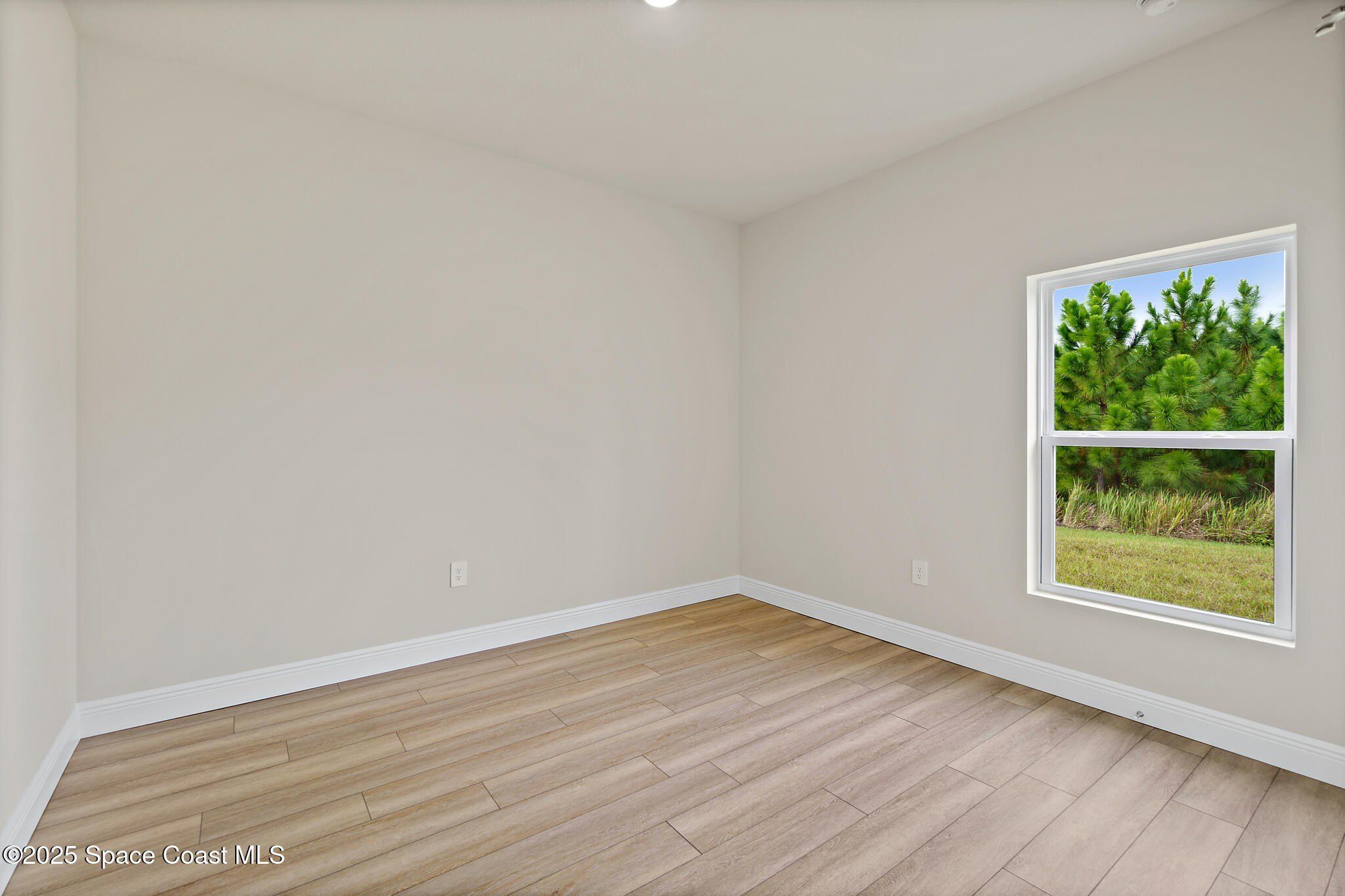 528 De Groodt Road Sw. Palm Bay, FL 32908