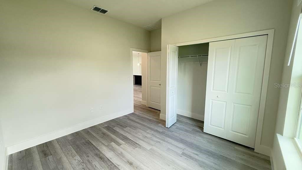 2402 Sw 156Th Loop. Ocala, FL 34473