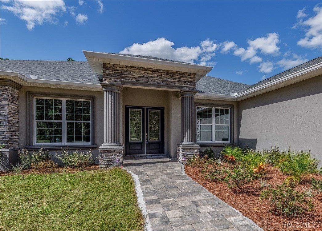 5924 N Rosebark Way. Beverly Hills, FL 34465