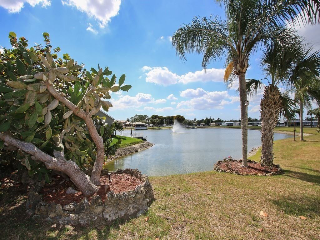 1005 Davy Jones Drive. North Fort Myers, FL 33917