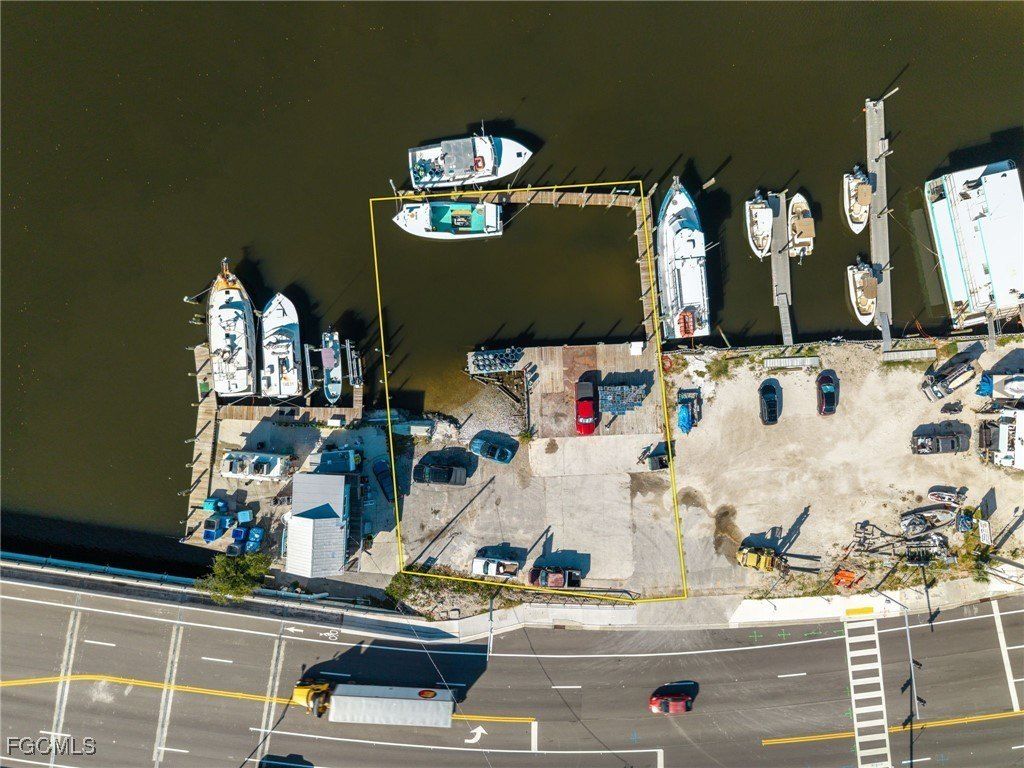 18850 San Carlos Boulevard. Fort Myers Beach, FL 33931