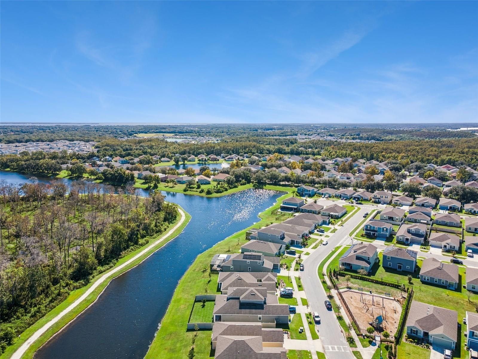 2013 Myrtle Pine Street. Kissimmee, FL 34746