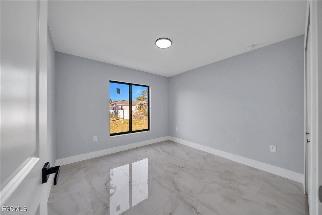 3716 10Th Street Sw. Lehigh Acres, FL 33976