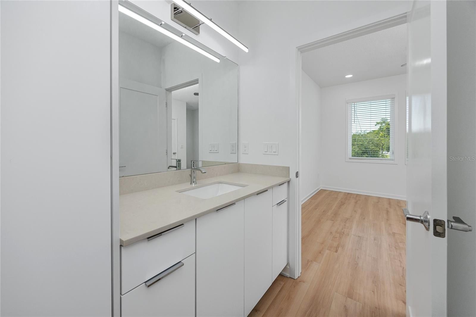 3402 E 28Th Avenue. Tampa, FL 33605