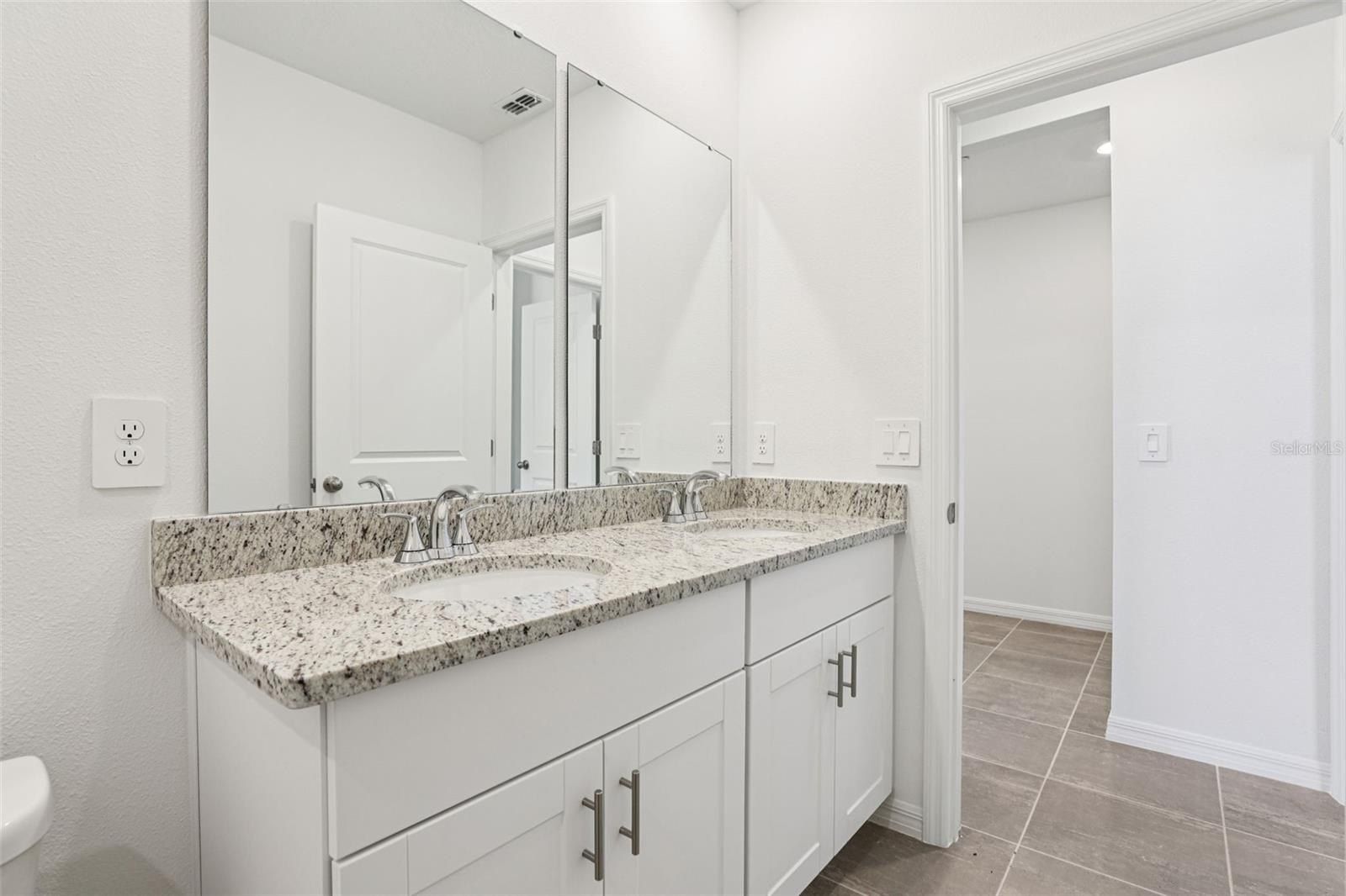 1126 Cumberland Trail Drive. Haines City, FL 33844