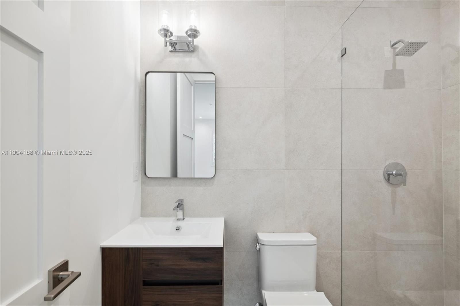 554 N Riverside Dr. Pompano Beach, FL 33062