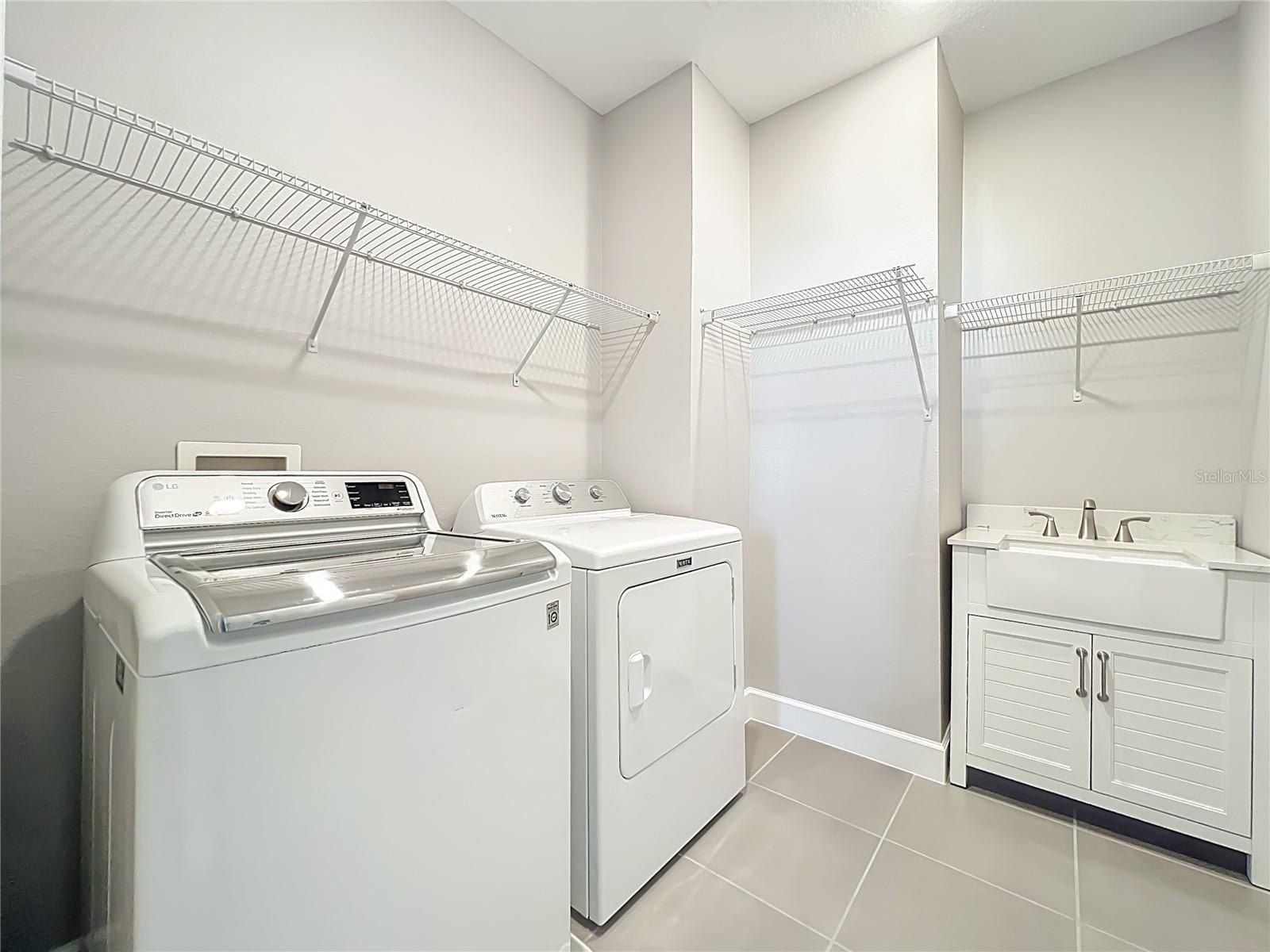 15536 Gentle Rain Drive. Winter Garden, FL 34787