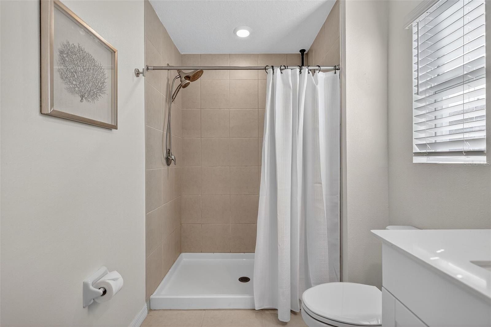 2632 Sunray Venus Way. Ruskin, FL 33570