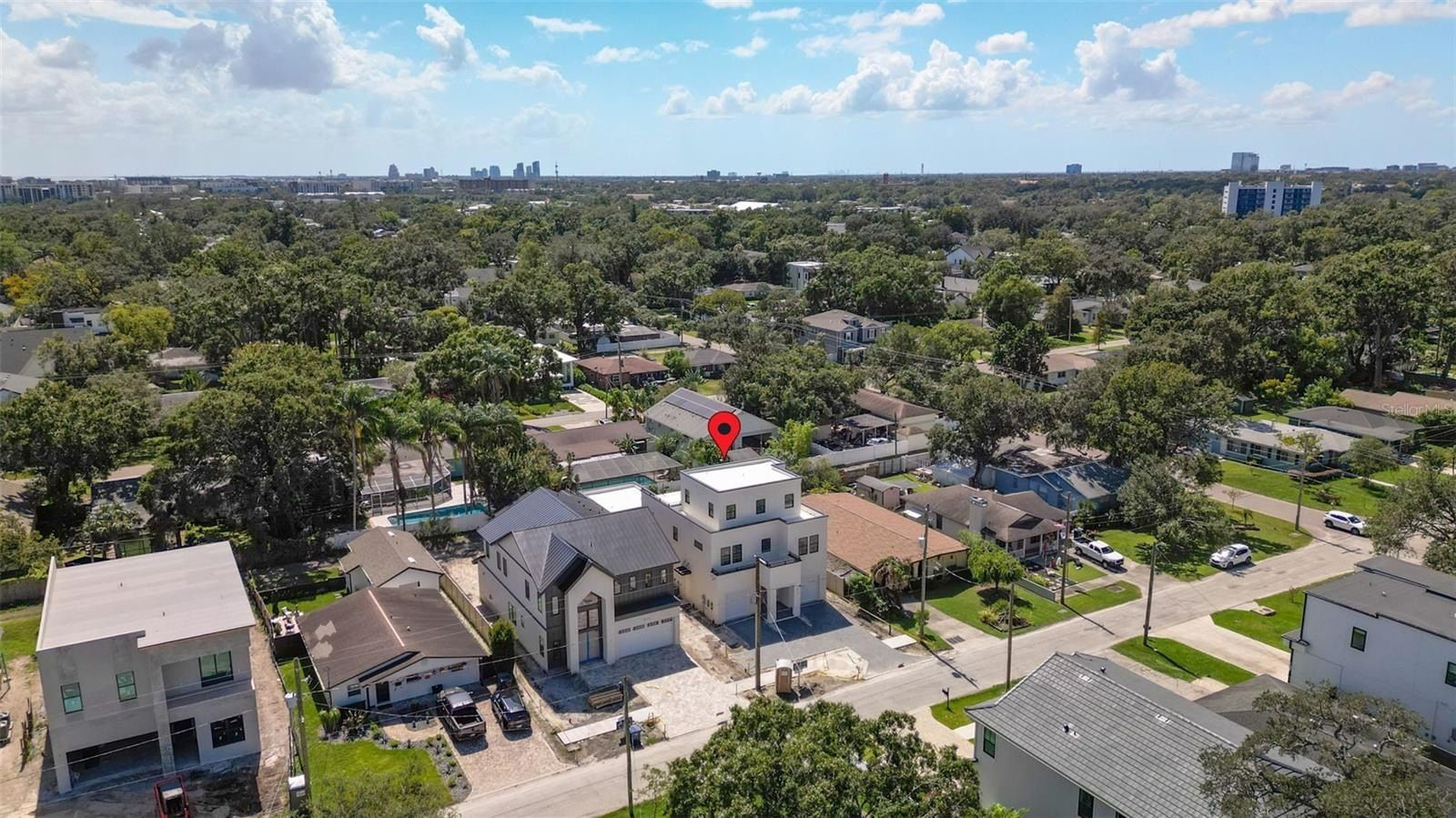 814 W Braddock Street. Tampa, FL 33603