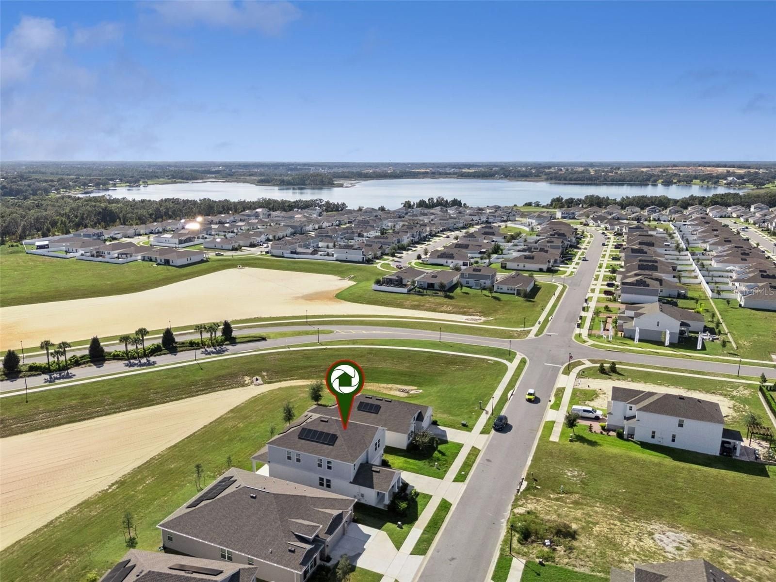 7113 Dilly Lake Avenue. Groveland, FL 34736