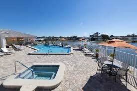 463 Cary Lane. Tarpon Springs, FL 34689