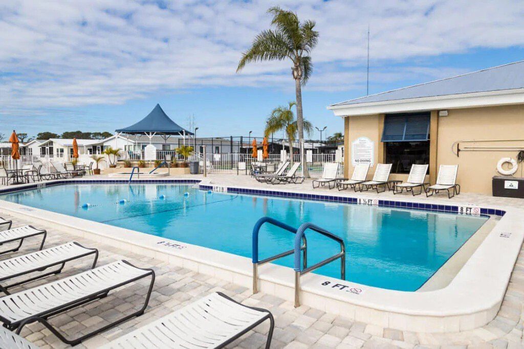 1990 Douglas Lane. Tarpon Springs, FL 34689