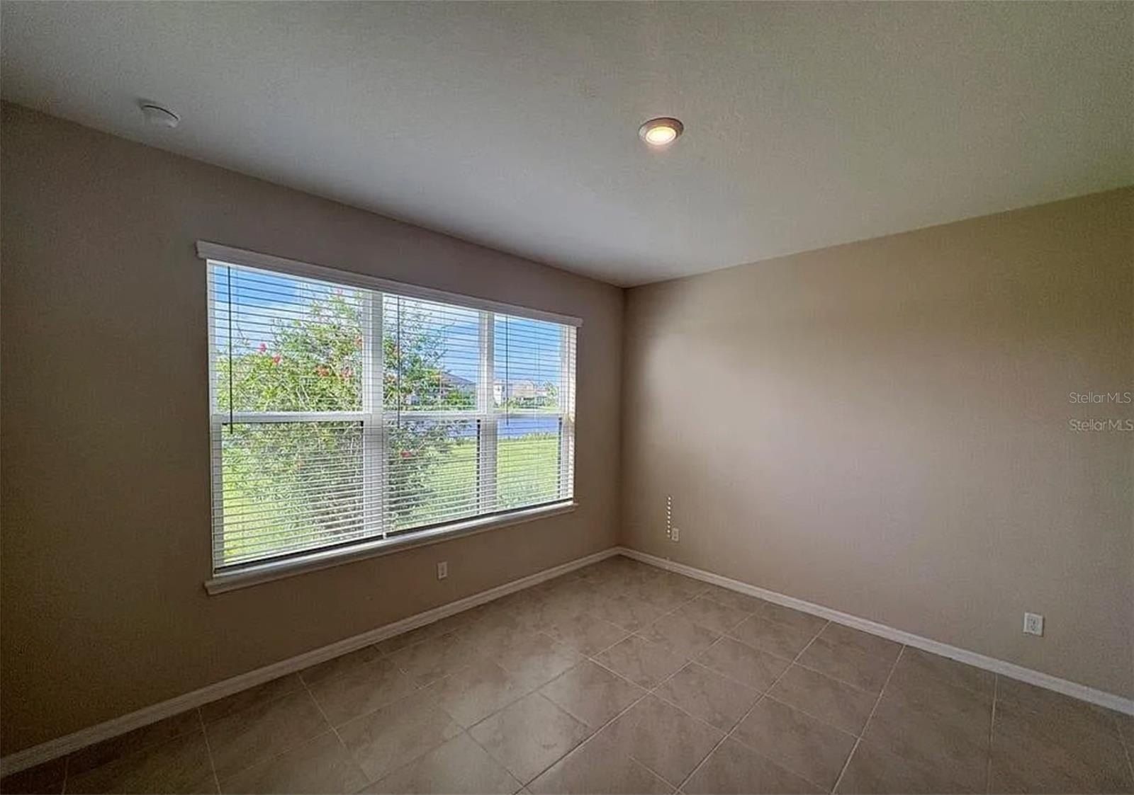 16439 Paynes Mill Drive. Bradenton, FL 34211