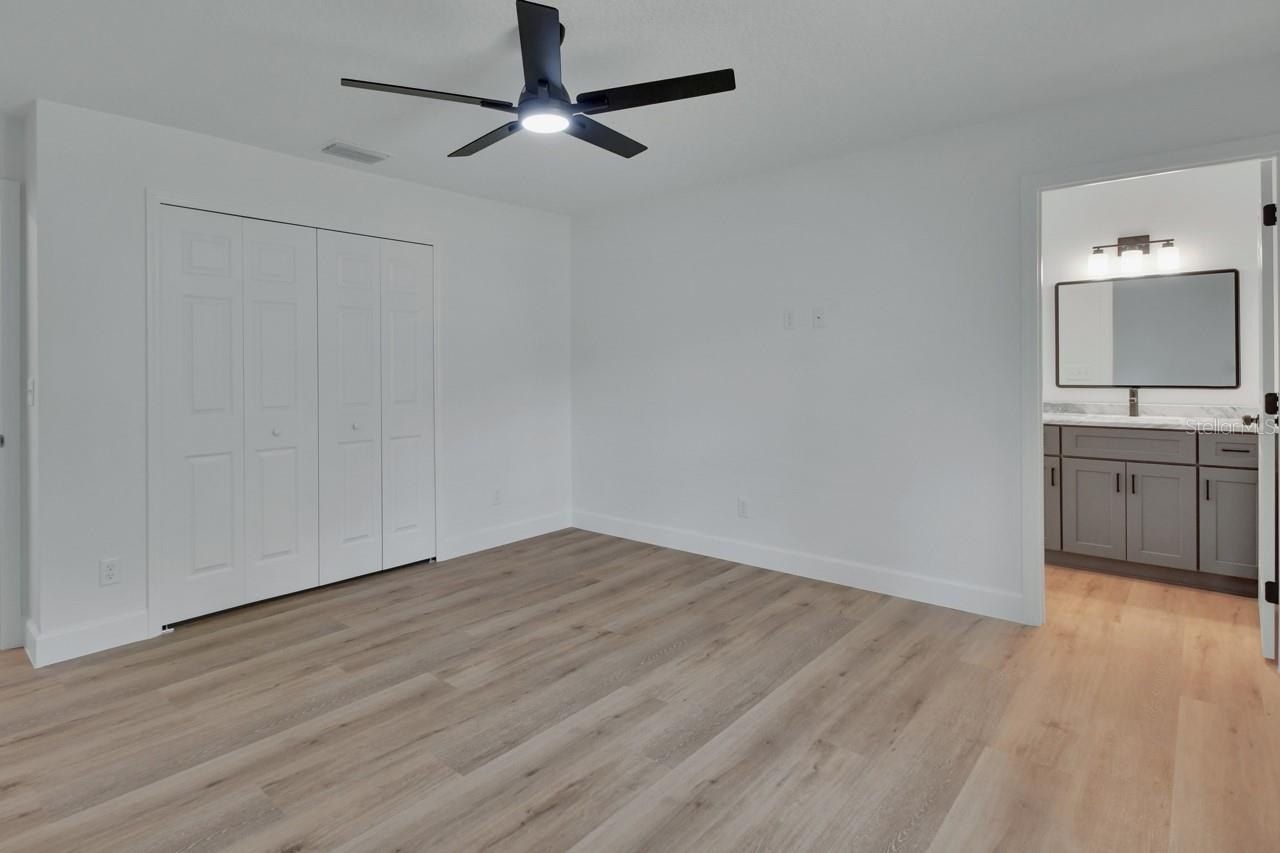 147 Waldor Avenue. Orange City, FL 32763