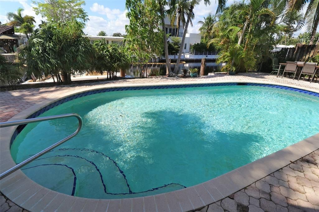 2625 E Gulfstream Ln. Fort Lauderdale, FL 33312